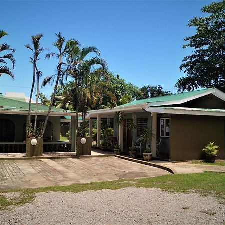 Chez May Paule Hotel Anse Volbert Village  Exterior photo