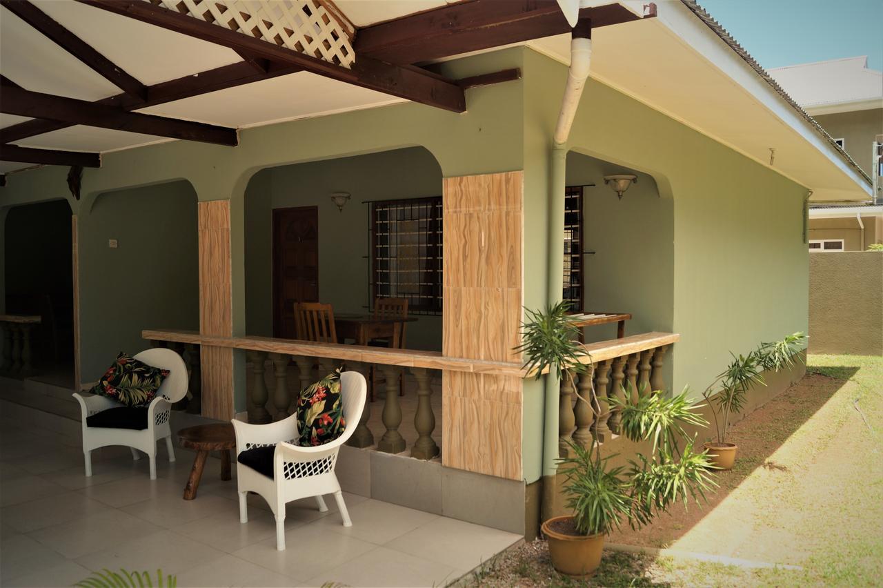 Chez May Paule Anse Volbert Village  Exterior photo